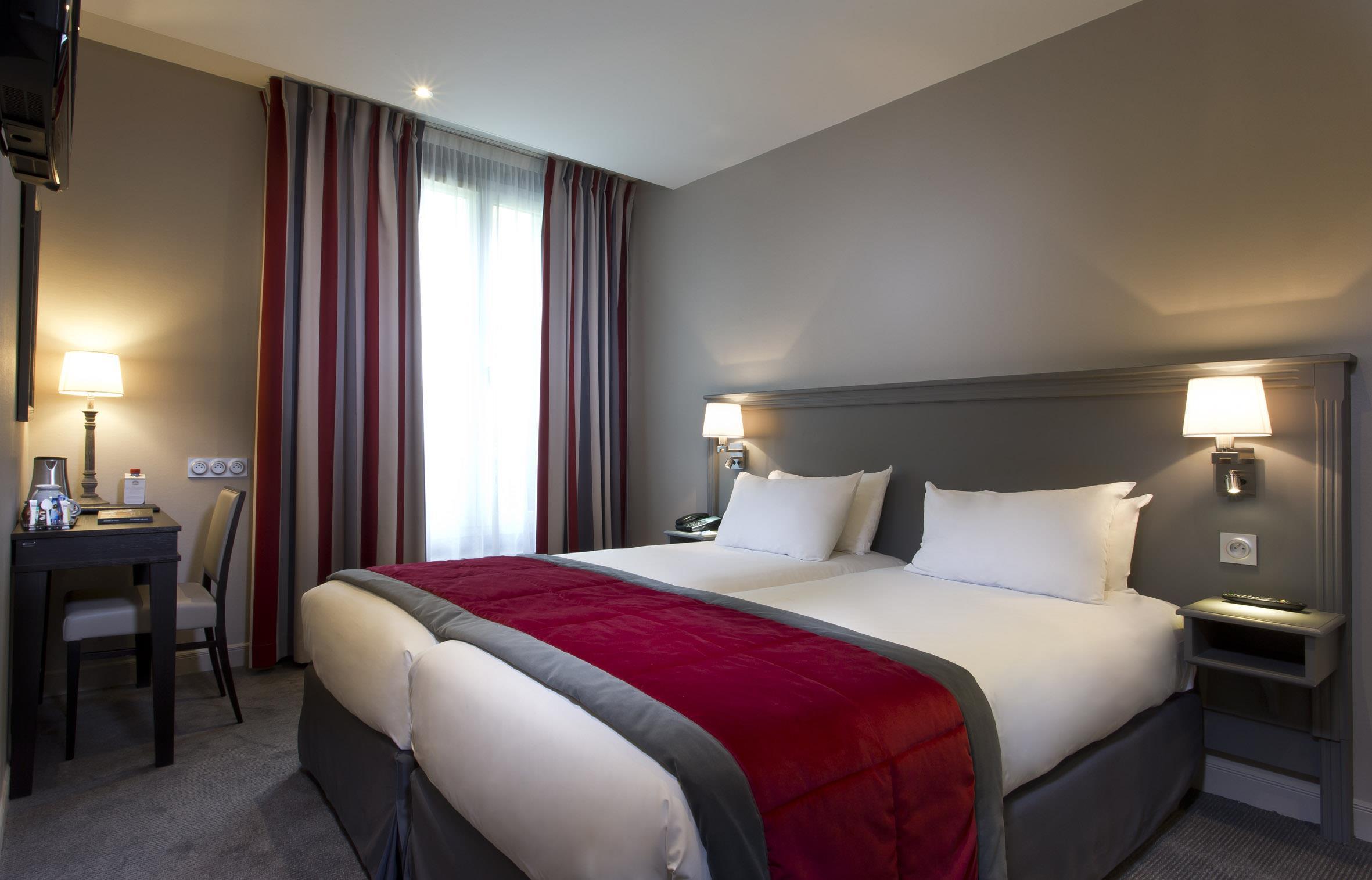 Montcalm Paris