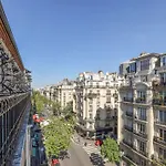 Montcalm Hotel 3*