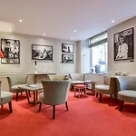 Montcalm 3* Paris