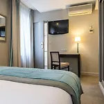 Montcalm Hotel