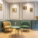Montcalm Hotel