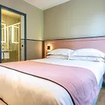 Hotel Montcalm
