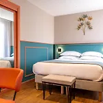 Montcalm Hotel