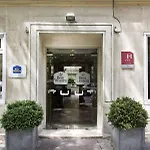 Montcalm Hotel