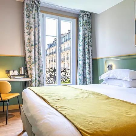 Hotel Montcalm 3*
