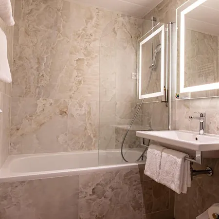 Montcalm Parigi