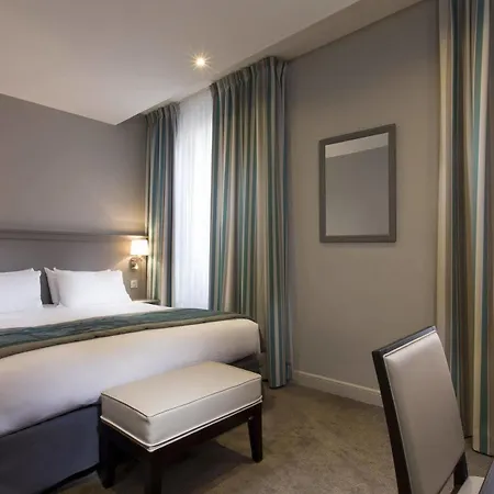 Montcalm 3* Parigi