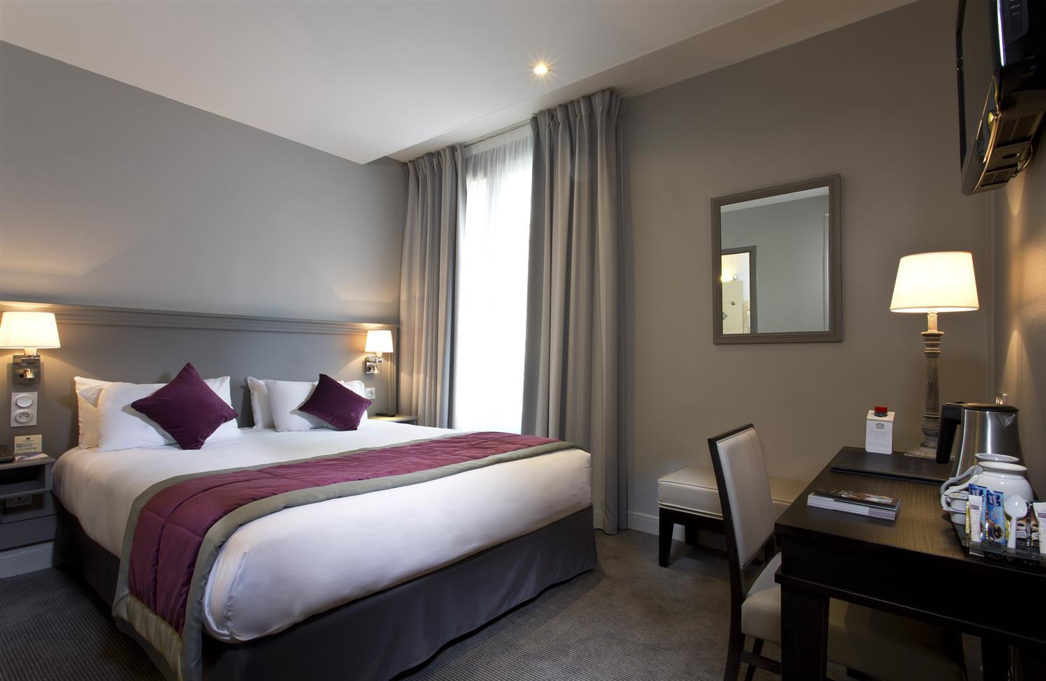 Montcalm 3*