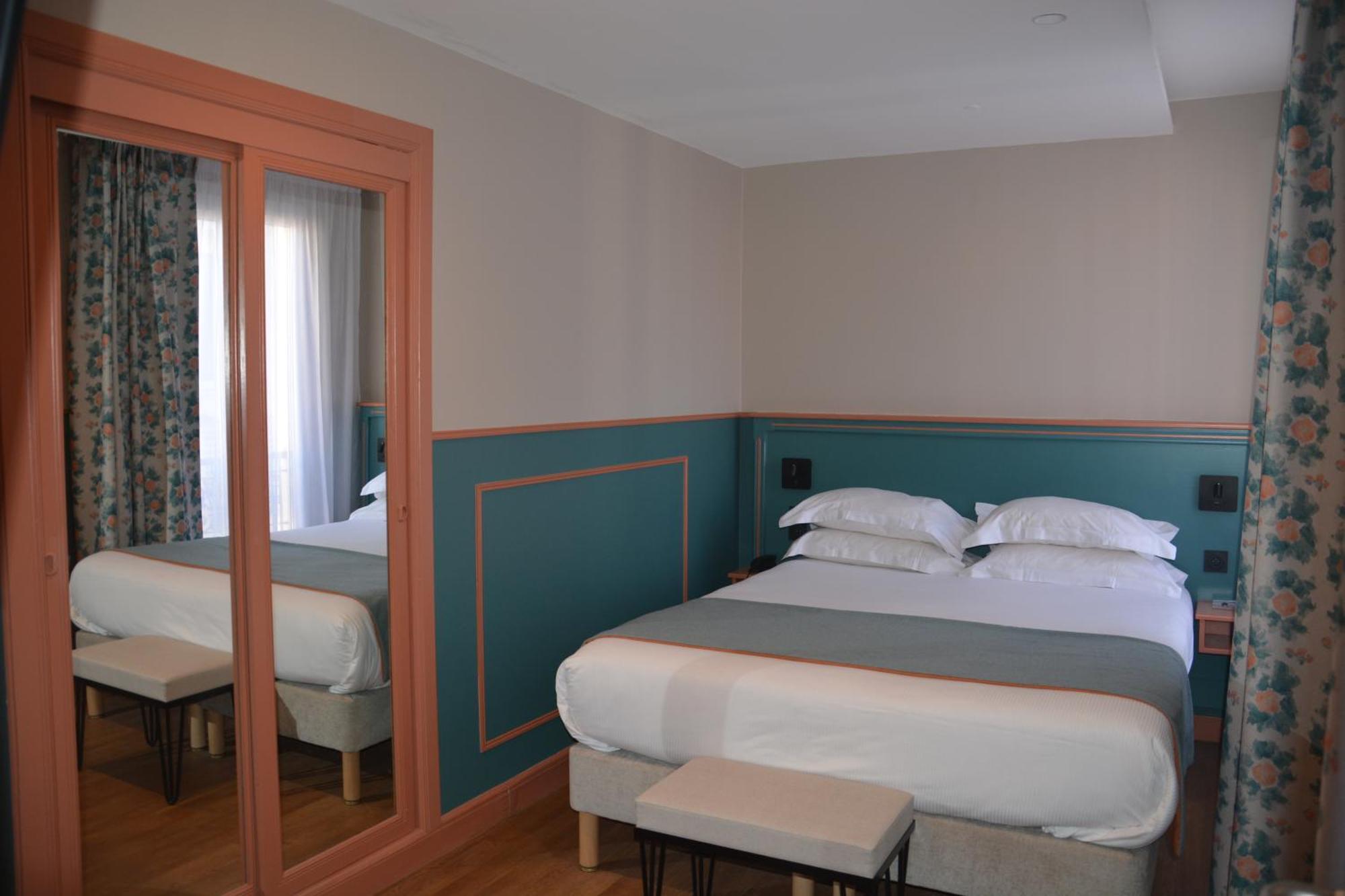 Montcalm 3* Parigi