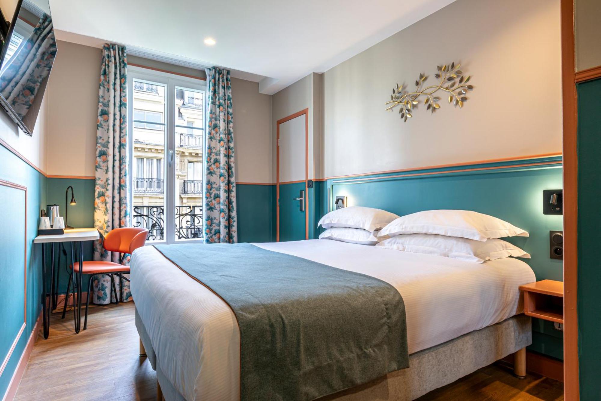 Montcalm Hotel 3*