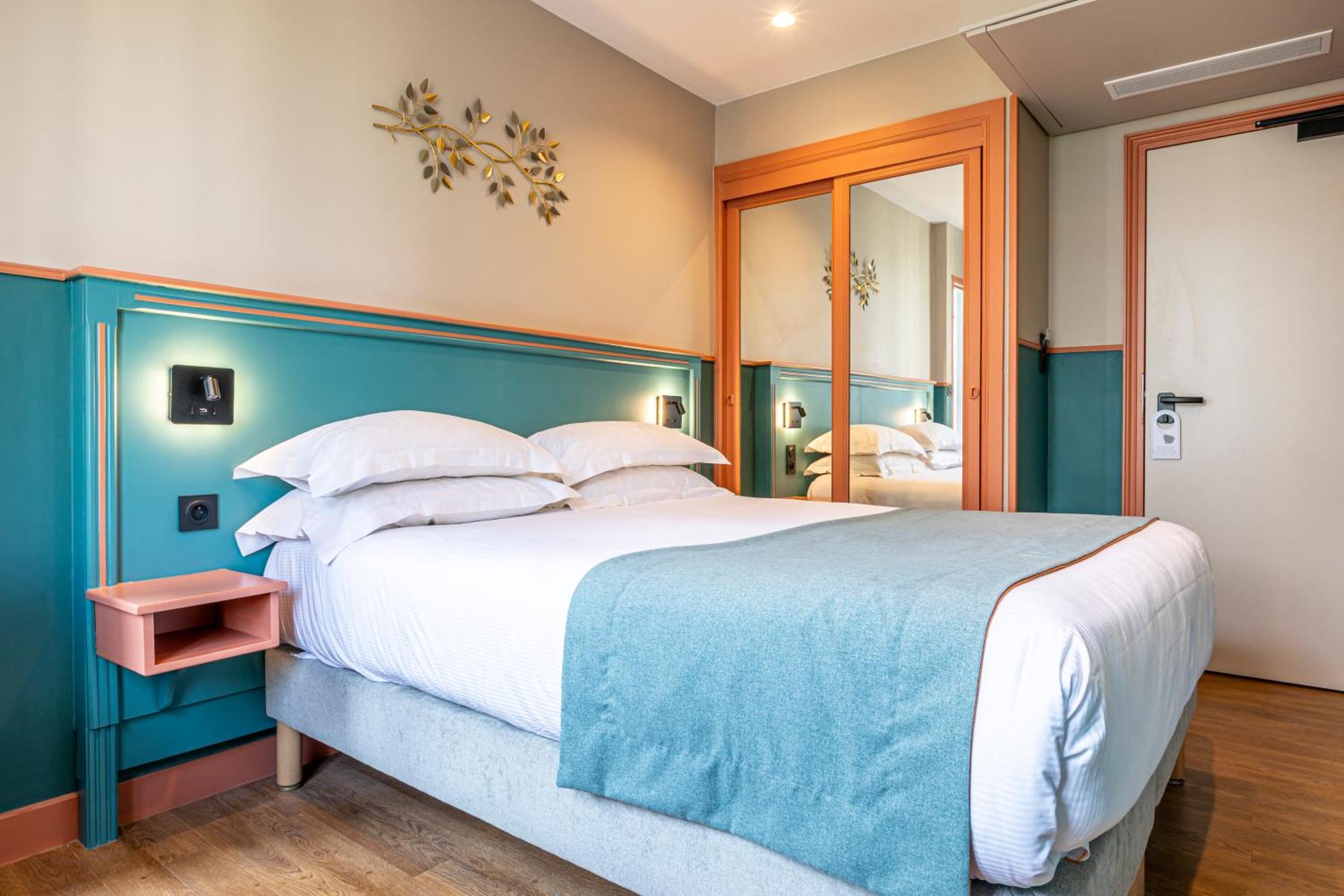 Montcalm Hotel 3*
